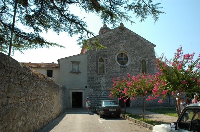 Cres - klášter františkánů
